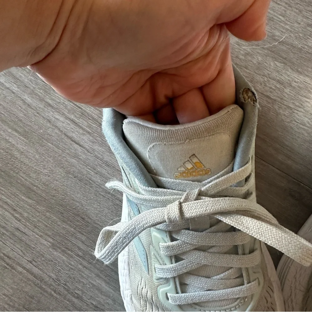 3/$20⚡️ Adidas Questar Performance Ice Blue Running Shoes Bounce Midsole